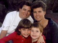 Mia Labarbara, Deanna Pfleger and their children.